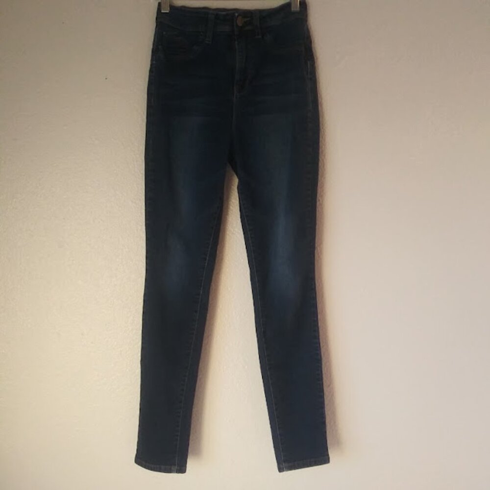 Fashion Nova women's size 7 dark wash skinny jeans